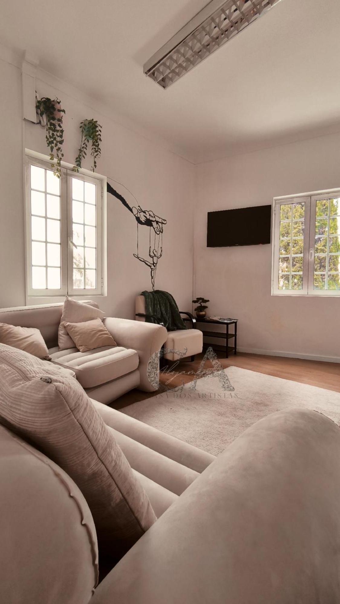 Casa Dos Artistas Homestay Viseu